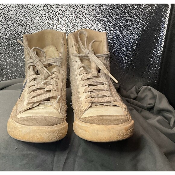 Nike Blazer Mid 77 Athletic‎ Basketball Sneaker Boys 4Y White FB9125-100 - Picture 3 of 10